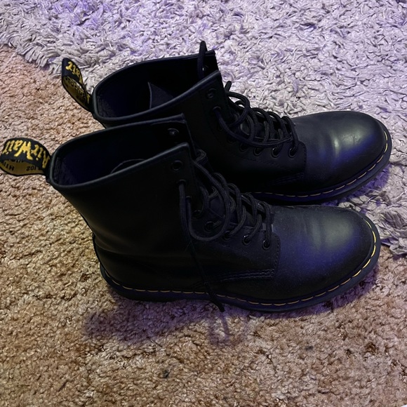Doc martens - Picture 1 of 5
